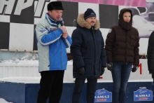 Чемпион по картингу Борис Гарифуллин благодарит за победу брата